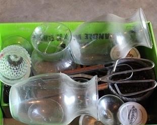 436 - Assorted items
