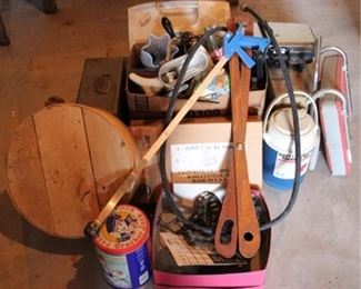 451 - Assorted items
