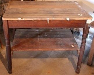 452 - Antique table - 30 x 35.5 x 24
