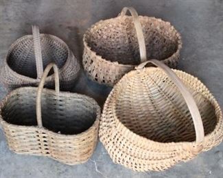 478 - Group of baskets
