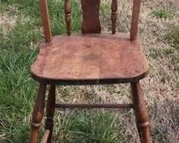 512 - Vintage child's high chair 38.5 x 14 x 13.5
