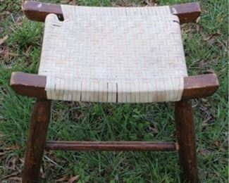 523 - Primtiive stool - 12.5 x 15.5 x 10.5
