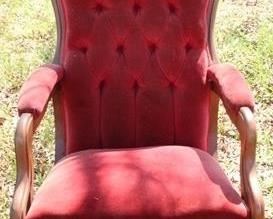 554 - Victorian walnut rocking chair 44.5 x 23.5 x 17.5
