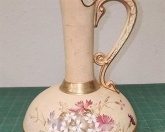https://www.ebay.com/str/agesagoestatesales IR9127 Vintage Iron Cross Ceramic Vase Made in Austria
