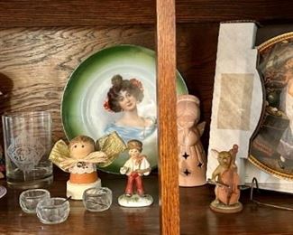 Vtg Plates Figurines