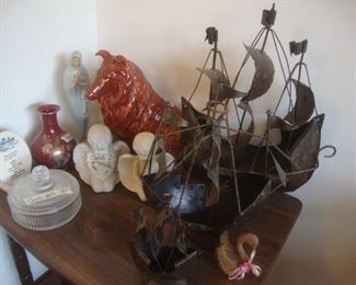 Metal clipper ships, ceramic collie dog