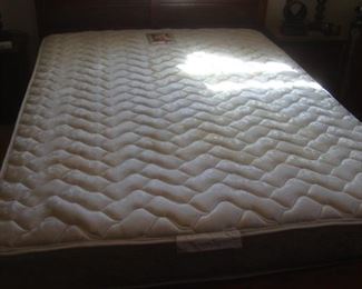 Queen size bed