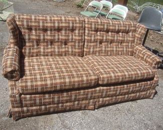 1970's hideabed w tweed upholstery