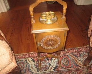Smoking Stand