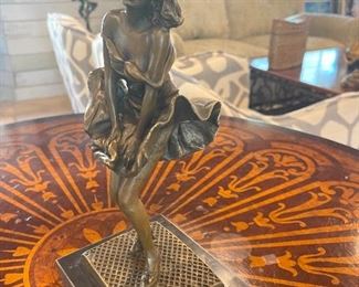 Bronze of Marilyn