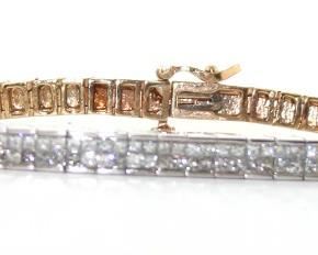 Diamond and gold bracelet