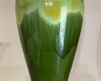 Royal Haeger 493 USA Green Vase. Dimensions: 16.5" H $50 or Best Offer. 