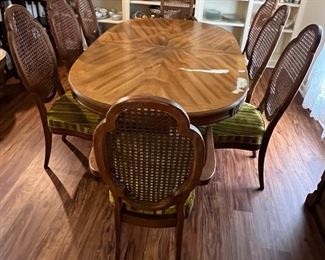 Hickory Manufacturing Century Furniture Co. Dining Room Table and Chairs.
Includes 8 chairs. 2 arm chairs and 6 without arms. Is missing the table leaf. The white spot on the table is wood puddy and just needs to be stained. In person pick up only.                                                                                               $1,400 or Best Offer. 