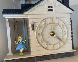 Mastercrafters “Cottage Swing” Electric Mantel Motion Clock Model 119. 

$150 or Best Offer. 