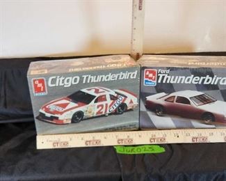 JUR026 Unopened In Plastic Ford Thunderbird Models