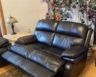 Soft Leather Power Reclining Loveseat Great In-New Condition