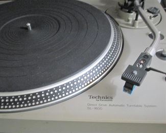 Technics Turntable