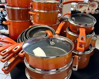 TONS of Rachel Ray cookware, all in mint condition