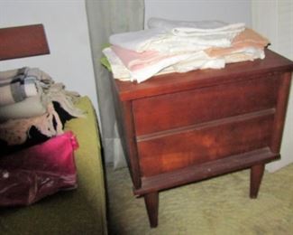 Pawley mid century end table and bench