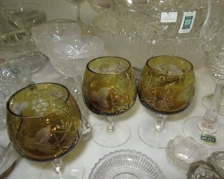 Pawley amber snifters