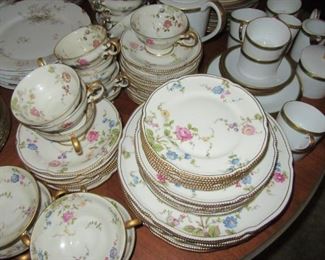 Pawley flowers on gold rim china