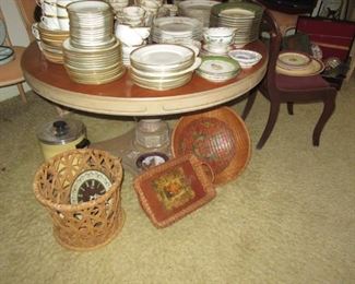 Pawley china on round table