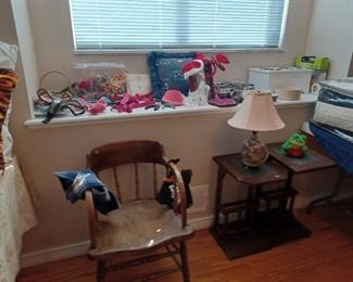 Lots of  pet stuff, old chair,(2) stands, and a cute lamp filled with  buttons 