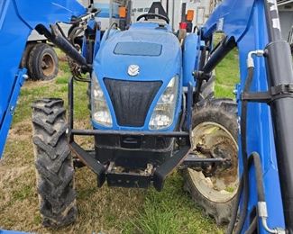 New Holland TN70
