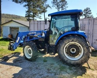 2022  75 hp tractor only 60 hours 