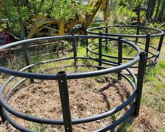 Modern black Hay Rings