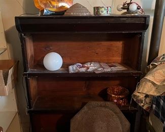 Barrister (no doors)