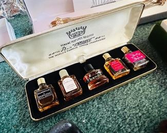 Perfume Set 