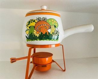 1960’s Mushroom Fondue Pot 