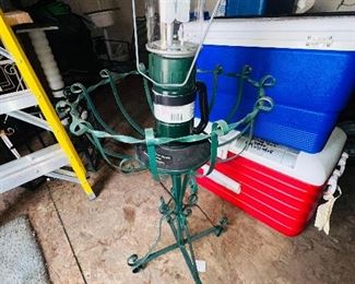 Coleman Lantern & Plant Stand 