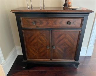 42 Walter E Smithe Console Table