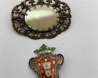 Scarf Clip Coat of Arms Pin Enamel