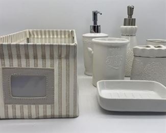 Ceramic Ivory Color Bathroom Soap Set