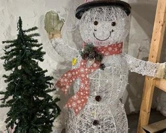 Christmas Tree Tall Snowman 62” Tall