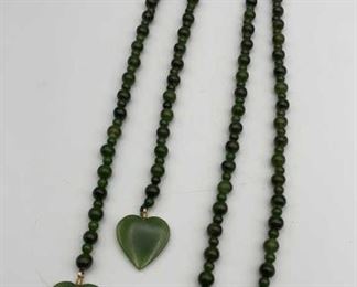 Green Stone Beaded Bolo Tie Necklace Poss Jade