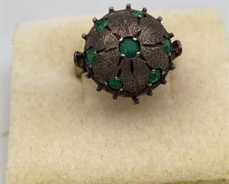 Ring Green Stones Silver Tone Sz6.5