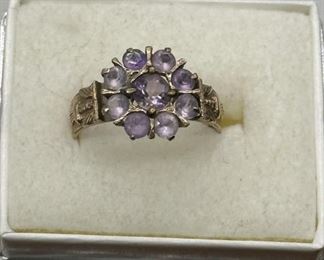 10k Yellow Hold Amethyst Flower Ring Sz6.5, 2.5g