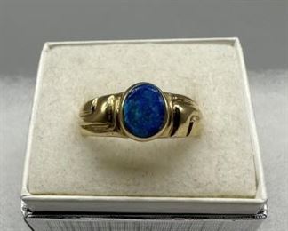 14K Yellow Gold Opal Ring Sz 7.5, 5.1g