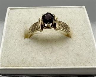 14K Yellow Gold 4.7mm Garnet Ring, Arrow Design