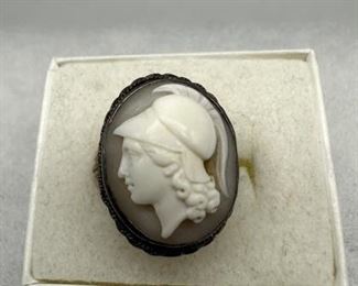 14K Yellow Gold Shell Cameo Male Figure Head Sz4,