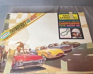 Vintage Racecars and Tracks