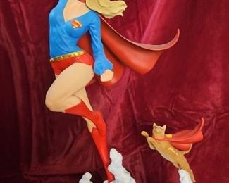 Supergirl Limited Edition Maquette