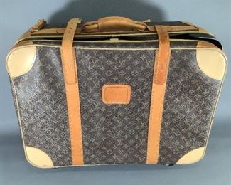 Louis Vuittin Monogram Rolling Luggage