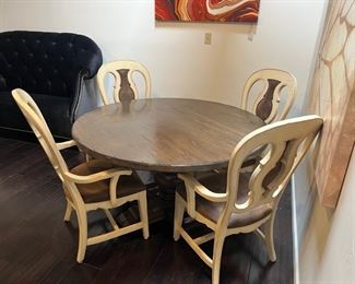 LORTS ROUND DINING TABLE AND CHAIRS