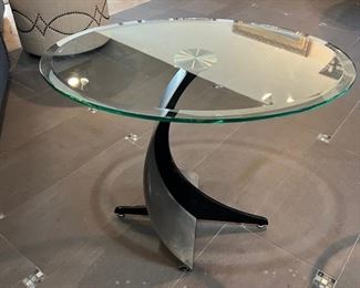 CONTEMPORARY OVAL GLASS COFFEE TABLE & SIDE TABLE