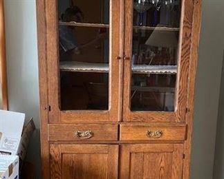 Antique oak china hutch                                                                               Contact Anita 816-262-5305